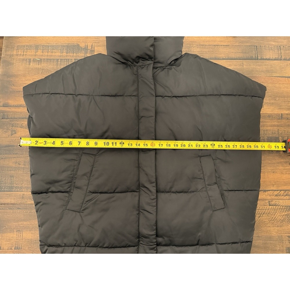 Kenneth Cole Puffer Vest Womens L/XL Black Zip Snap Stand Up Neck NWT $139 - Picture 8 of 11
